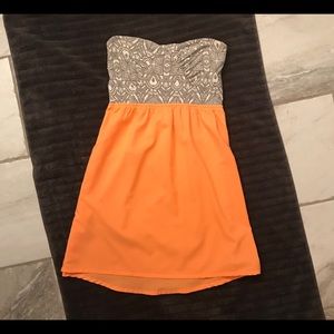 Roxy strapless dress 🧡